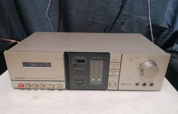 Pioneer CT-3