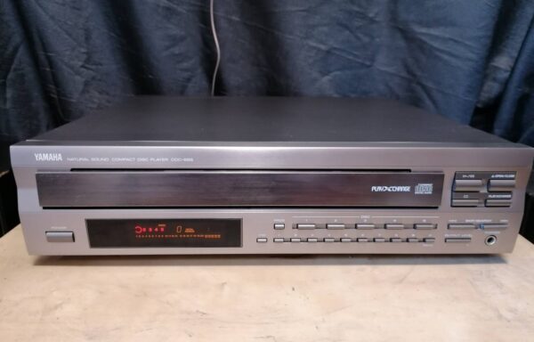Yamaha CDC-665